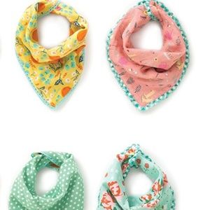 NWT 2 Reversible Matilda Jane Joanna Gaines Bibs